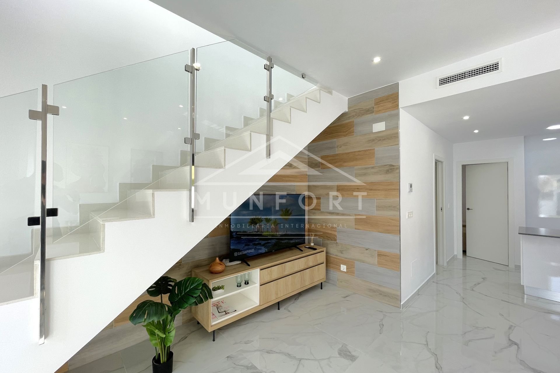 Resale - Villas -
Torrevieja - La Torreta - Torrevieja