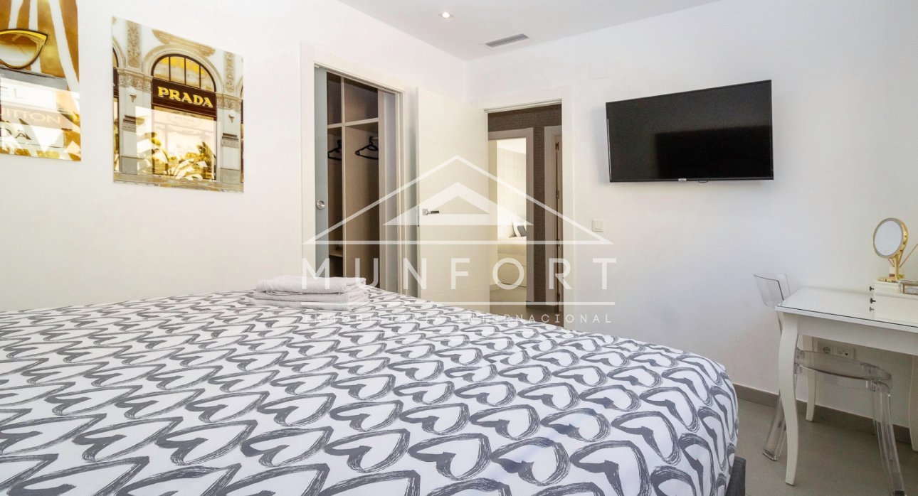 Resale - Villas -
Torrevieja - Los Balcones - Torrevieja