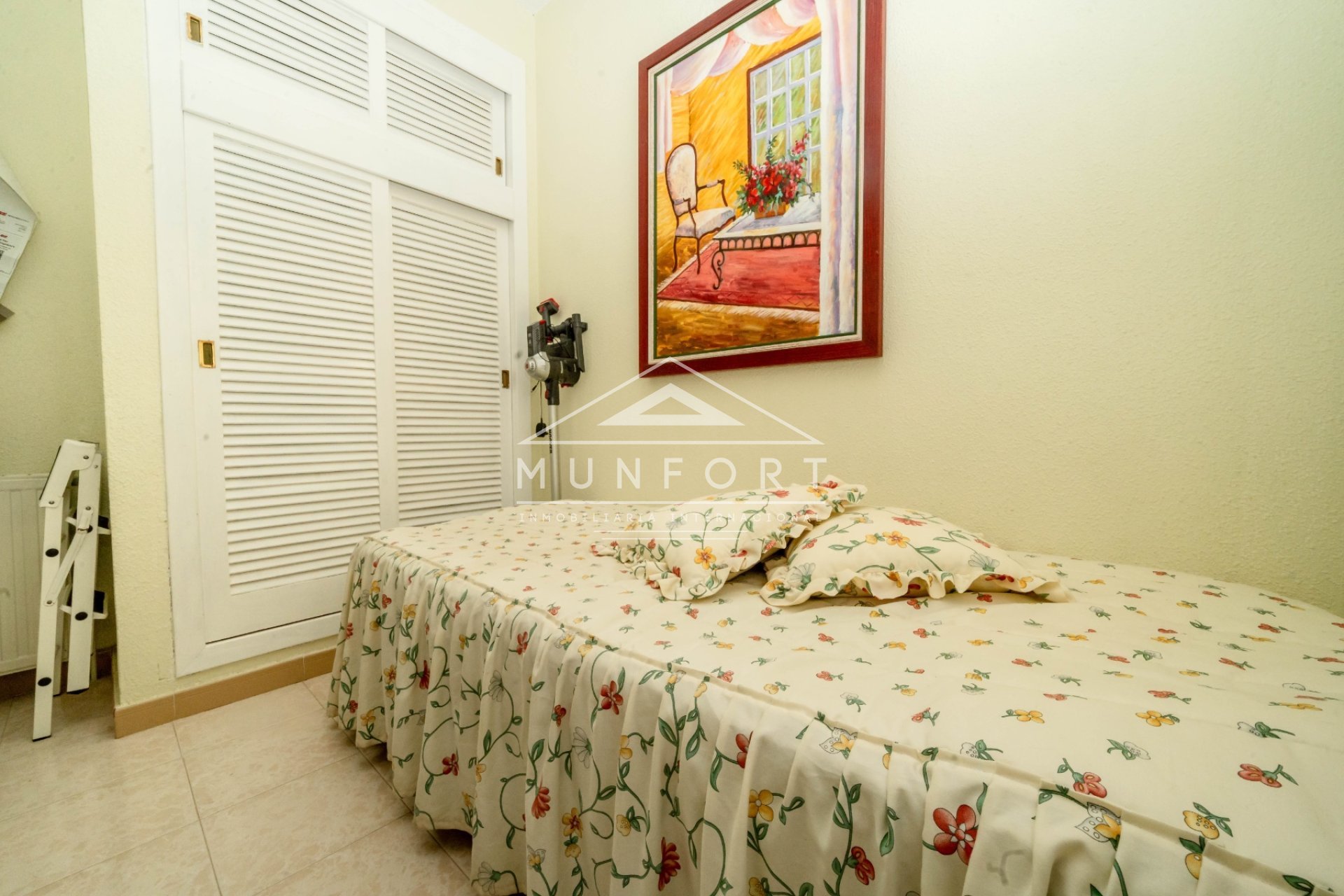 Resale - Villas -
Villamartin