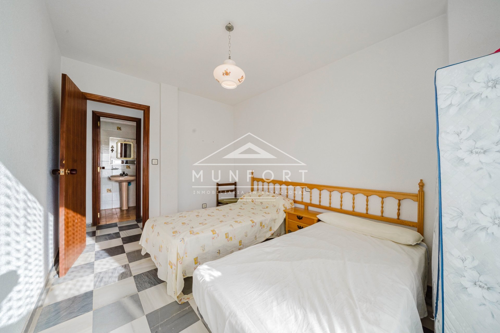 Revente - Appartements -
Águilas