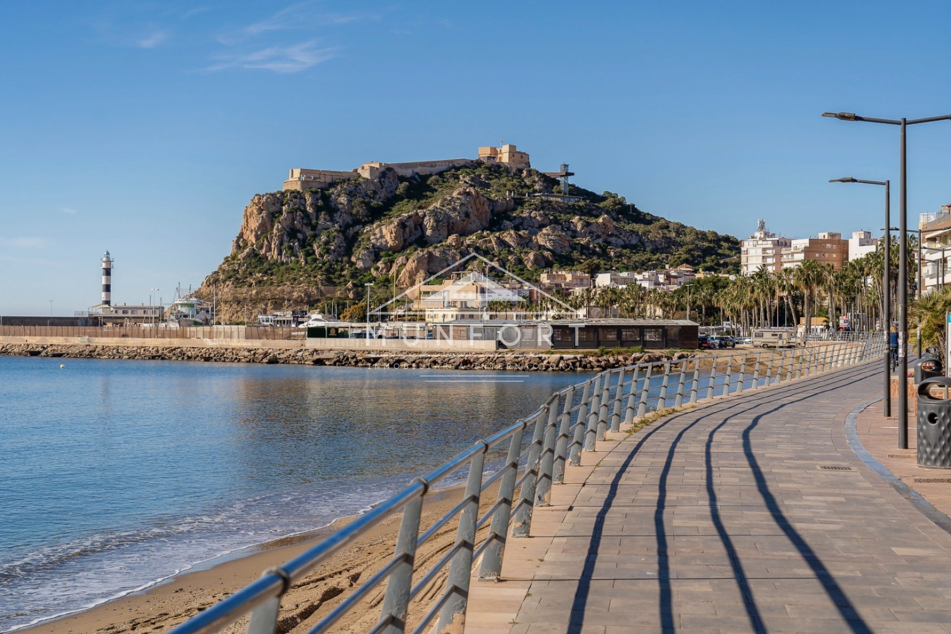 Revente - Appartements -
Águilas