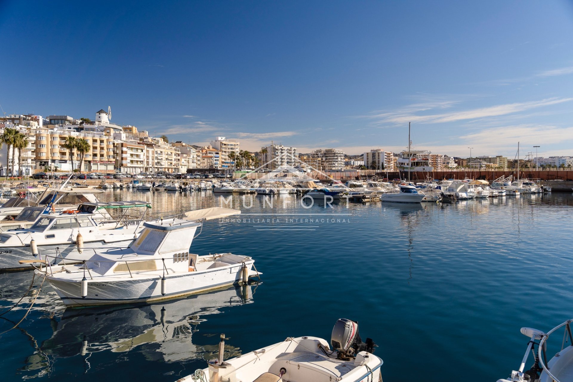 Revente - Appartements -
Águilas