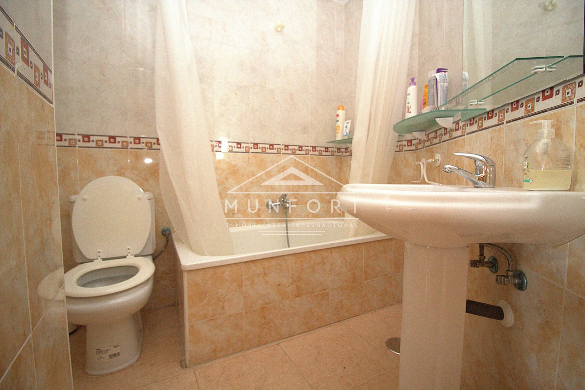 Revente - Appartements -
Algorfa