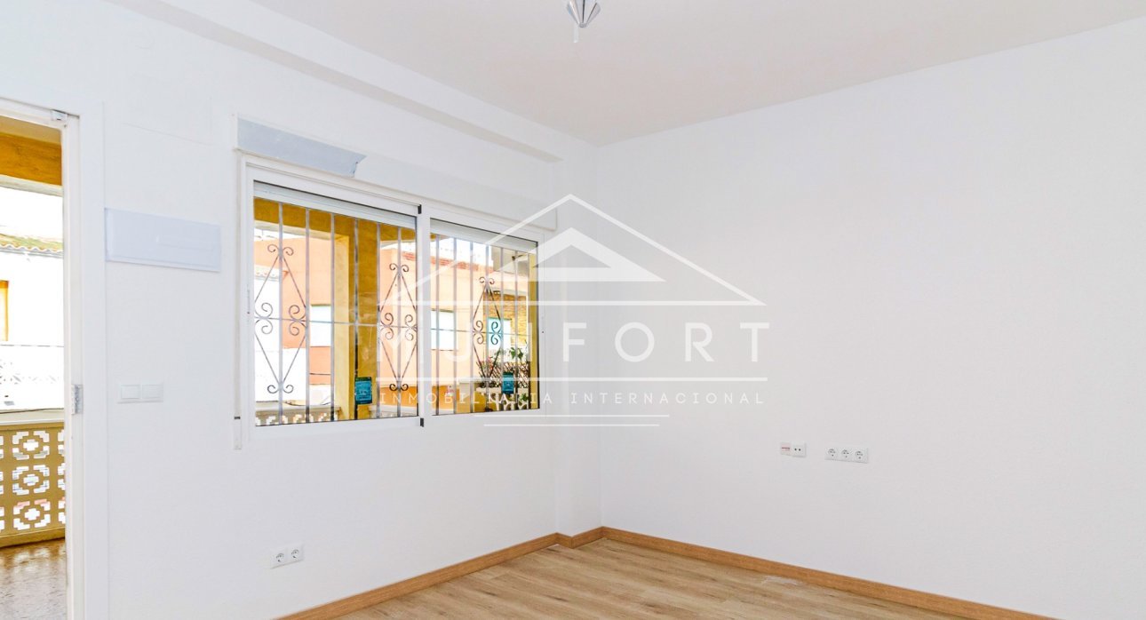 Revente - Appartements -
Los Nietos