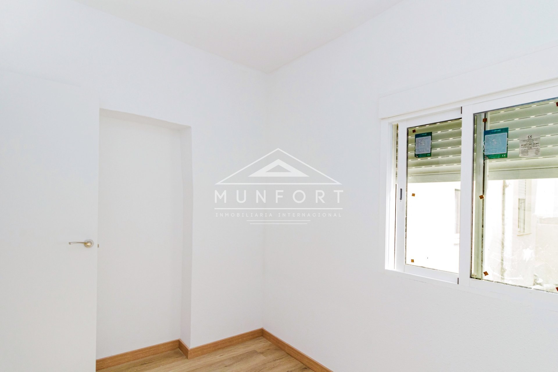 Revente - Appartements -
Los Nietos