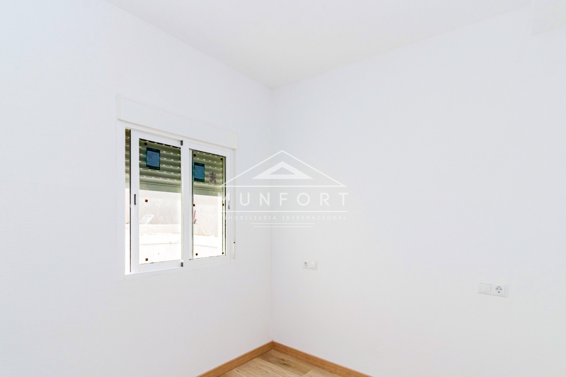 Revente - Appartements -
Los Nietos