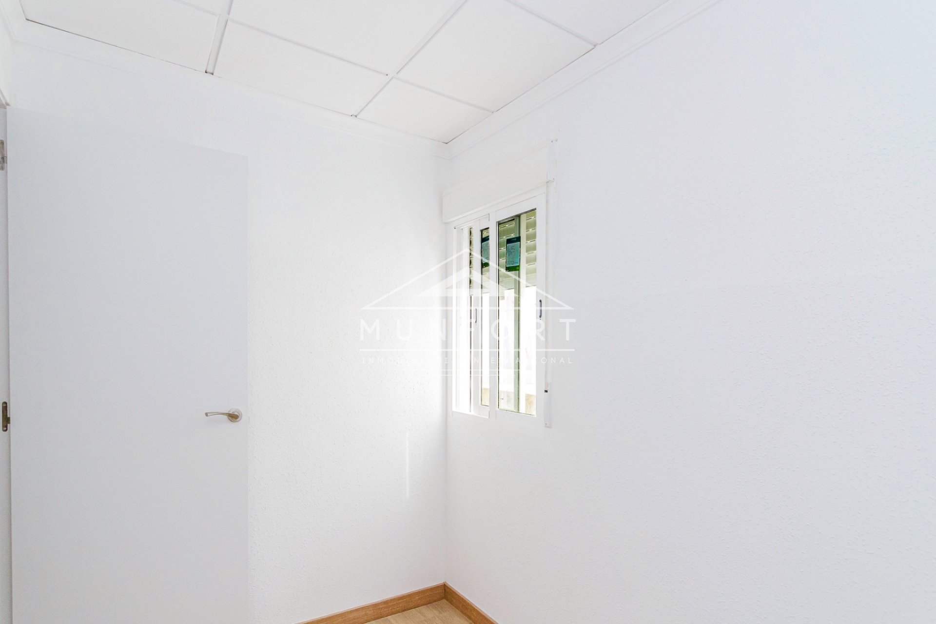 Revente - Appartements -
Los Nietos