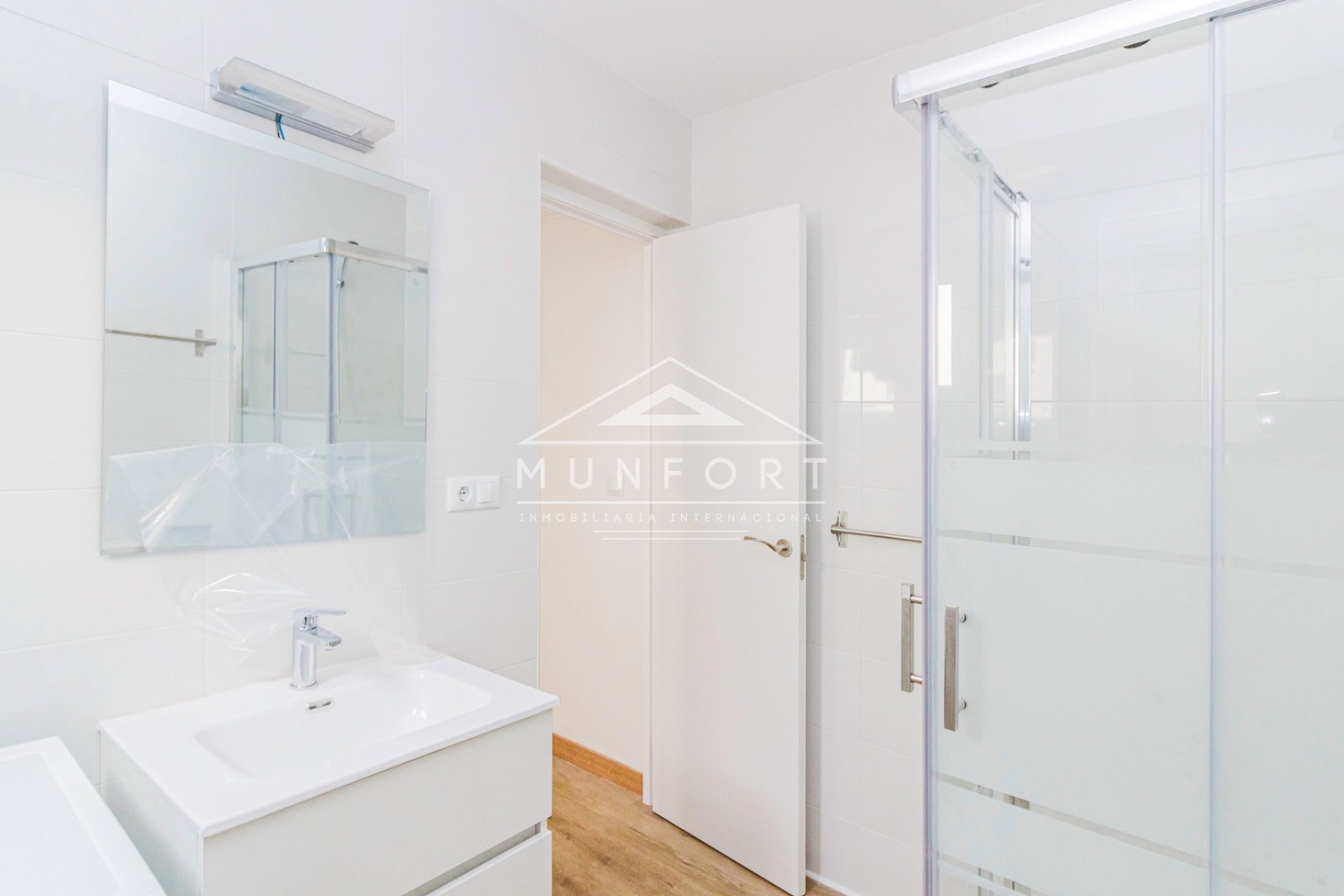 Revente - Appartements -
Los Nietos