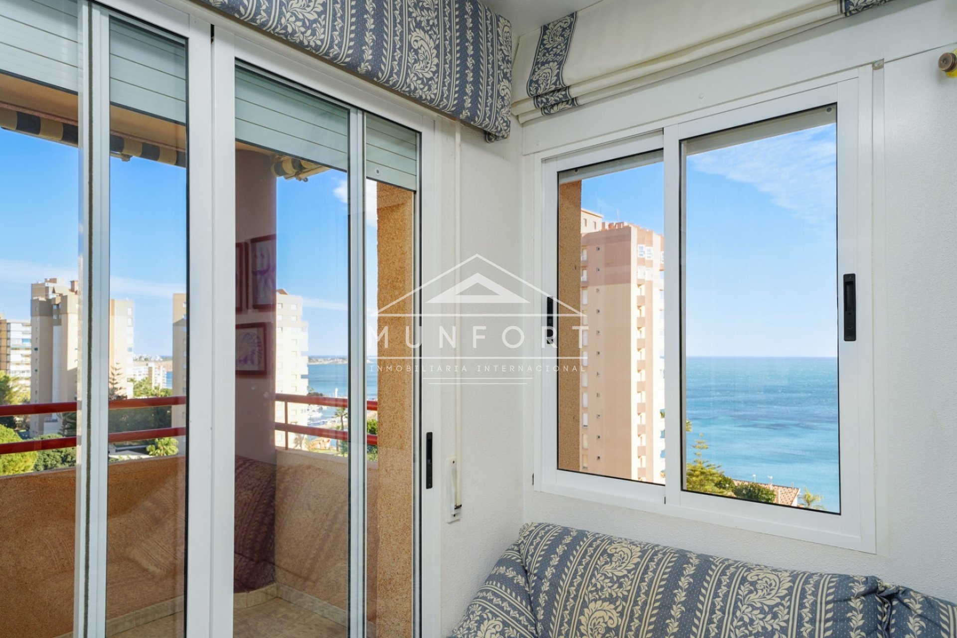 Revente - Appartements -
Orihuela Costa - Dehesa de Campoamor