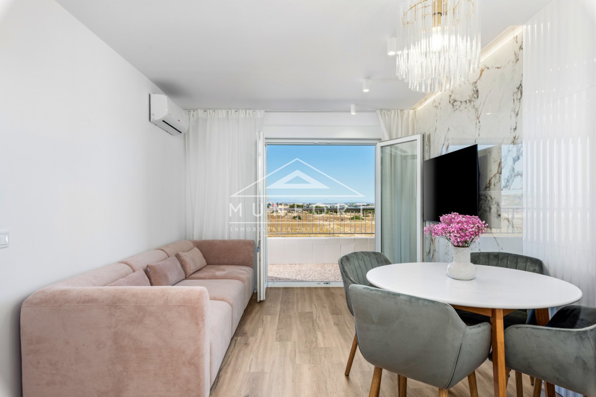 Revente - Appartements -
Orihuela Costa - Punta Prima
