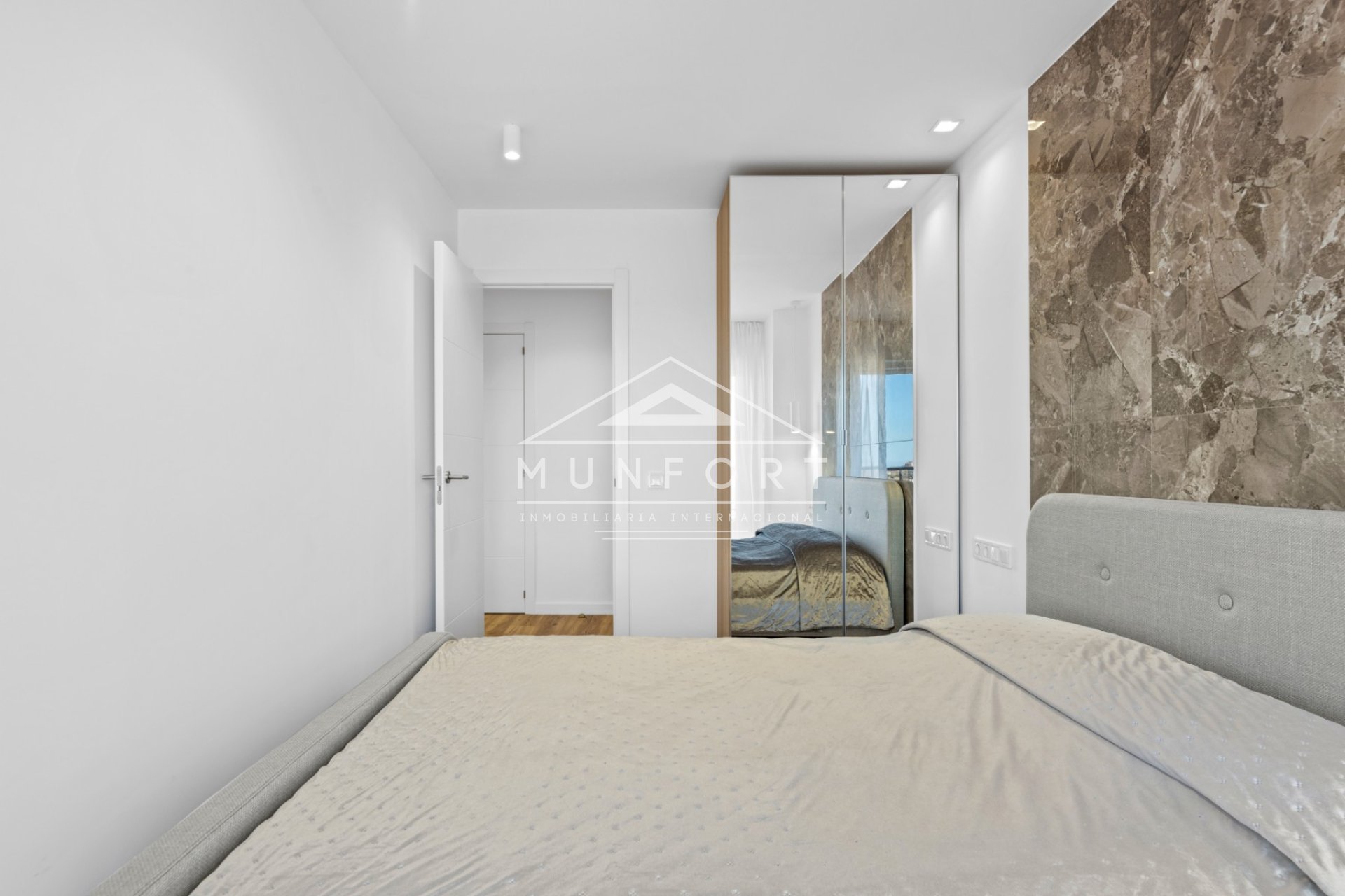 Revente - Appartements -
Orihuela Costa - Punta Prima