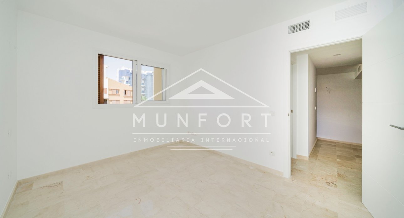 Revente - Appartements -
Orihuela Costa - Punta Prima