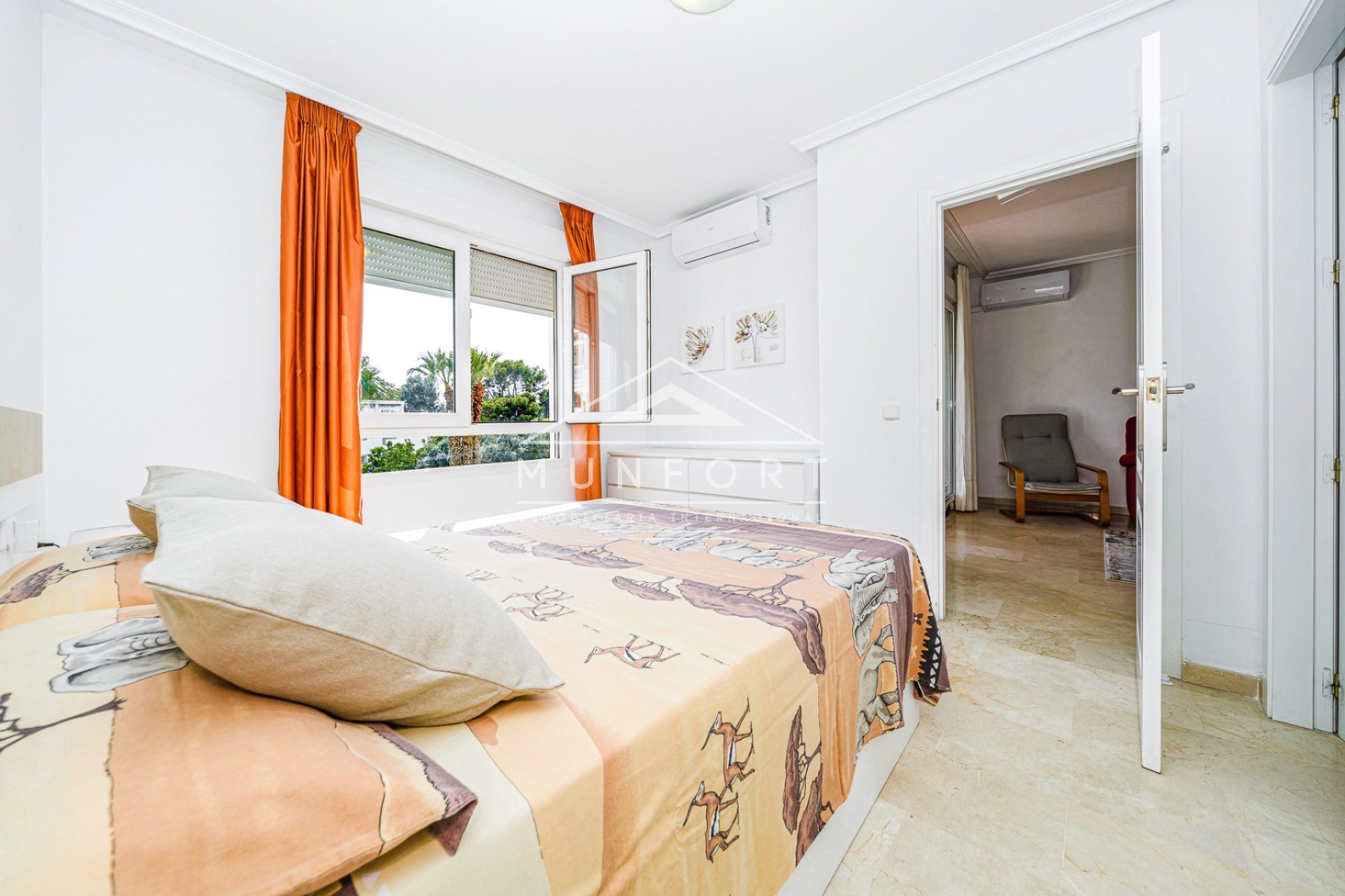 Revente - Appartements -
Orihuela Costa - Villamartín