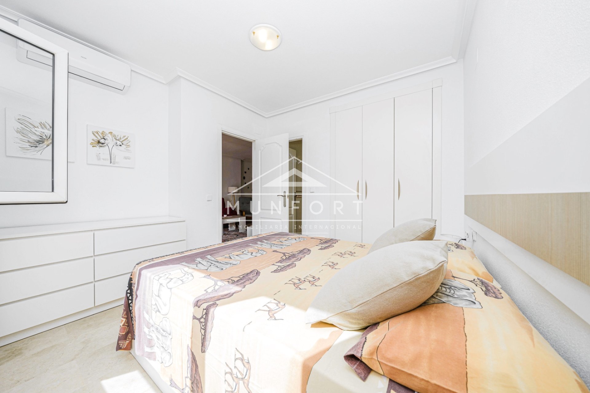 Revente - Appartements -
Orihuela Costa - Villamartín