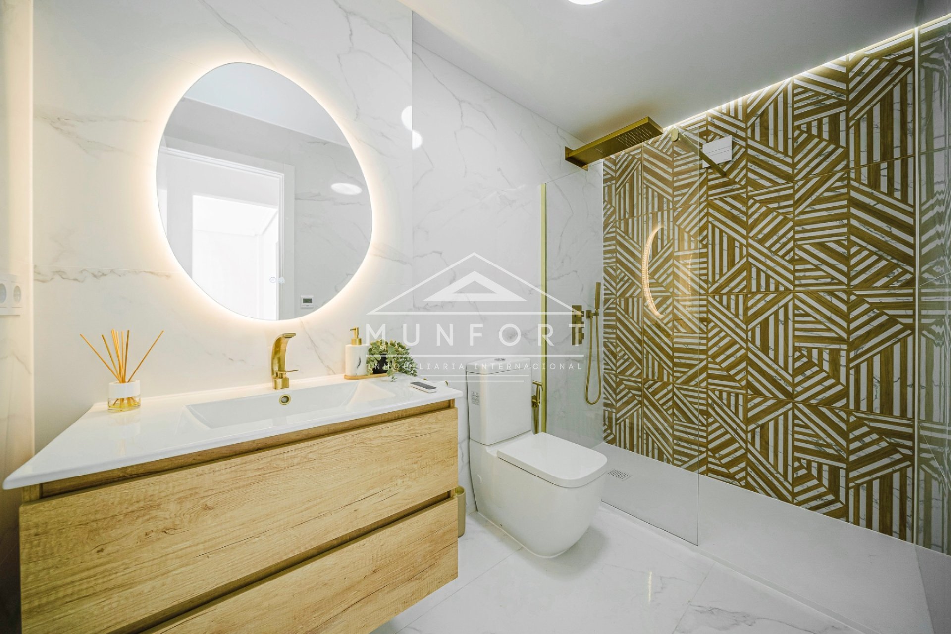 Revente - Appartements -
Orihuela Costa - ZENIAMAR