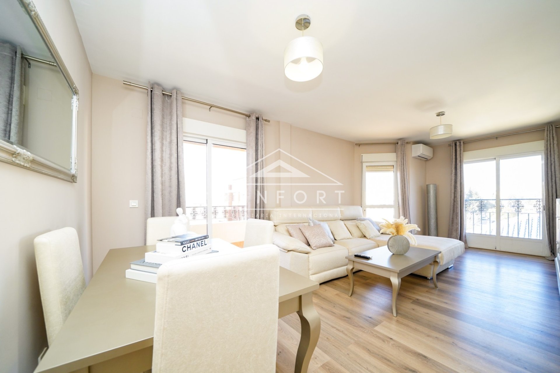 Revente - Appartements -
Pilar de la Horadada