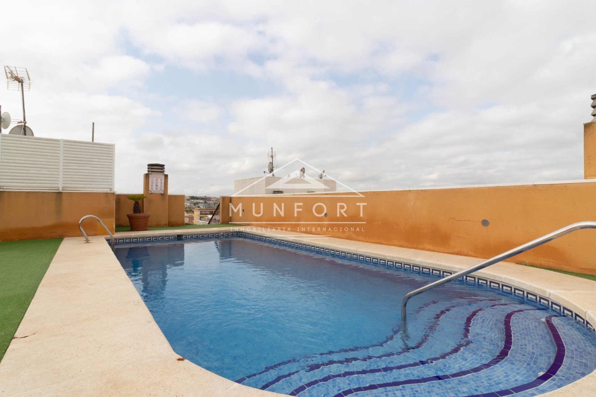 Revente - Appartements -
Rojales
