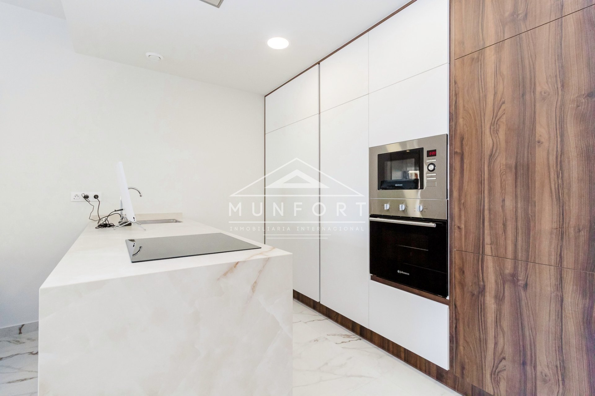 Revente - Appartements -
San Miguel de Salinas