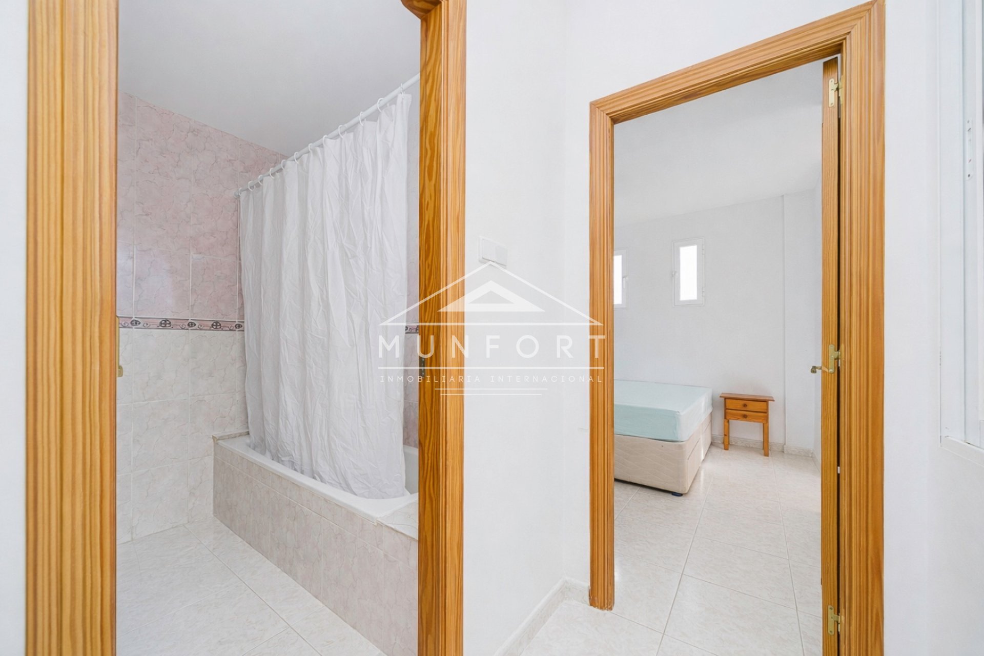 Revente - Appartements -
San Miguel de Salinas