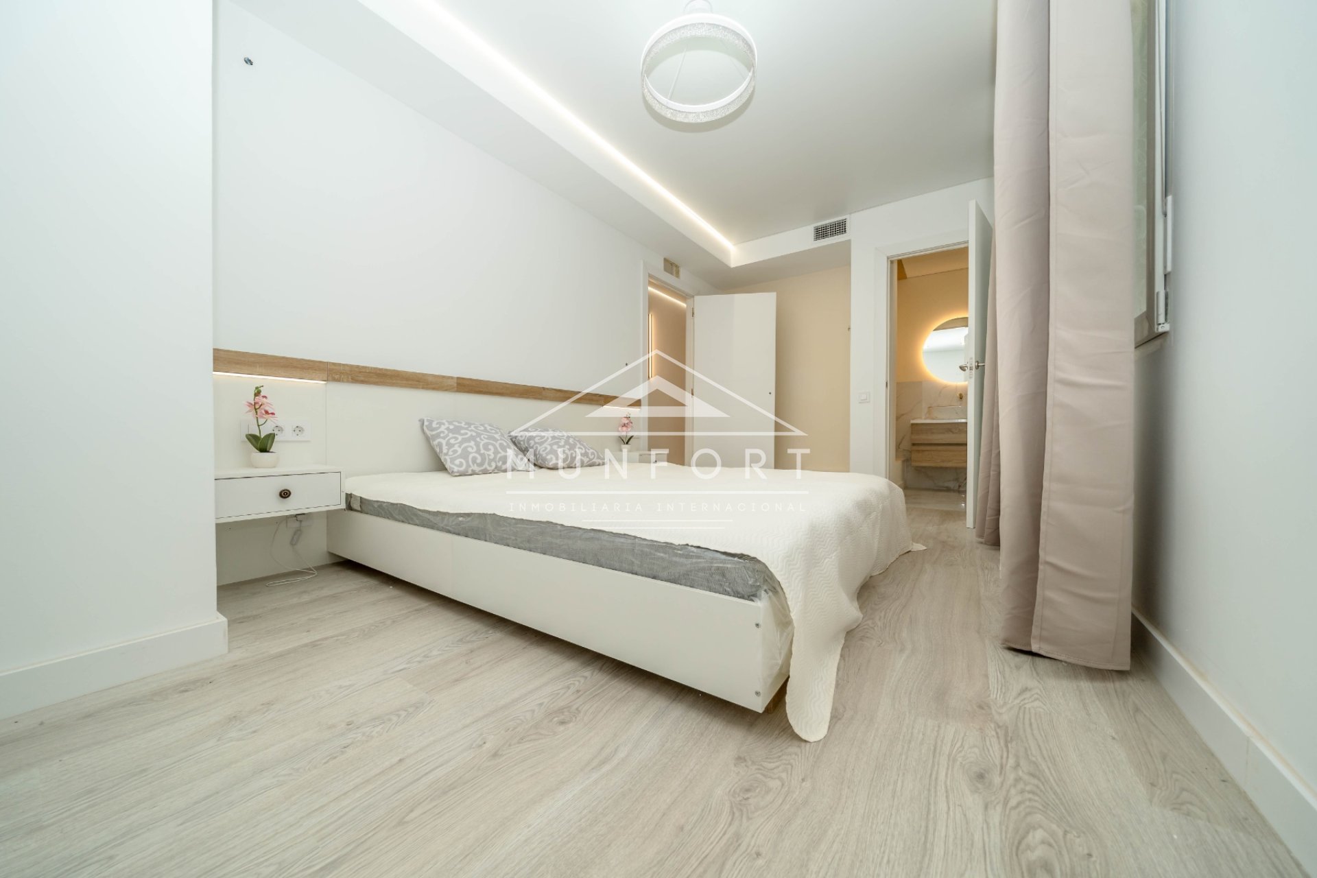 Revente - Appartements -
Torrevieja - El Acequión - Torrevieja