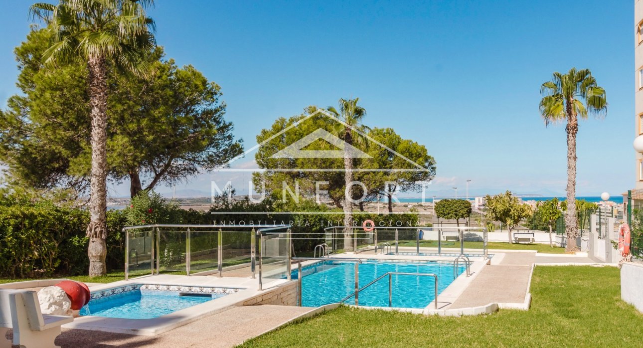 Revente - Appartements -
Torrevieja - La Mata - Torrevieja