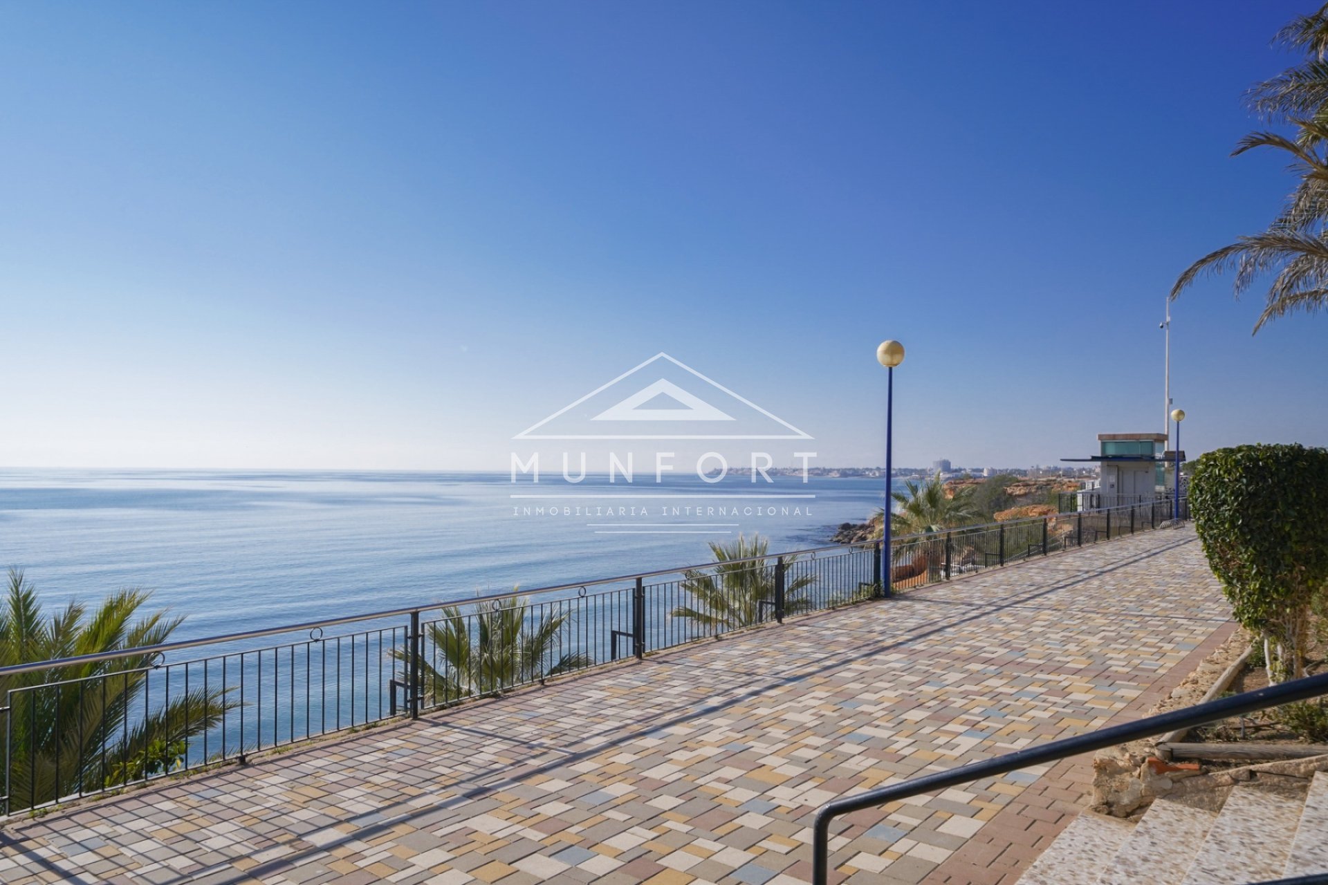Revente - Appartements -
Torrevieja - Punta Prima