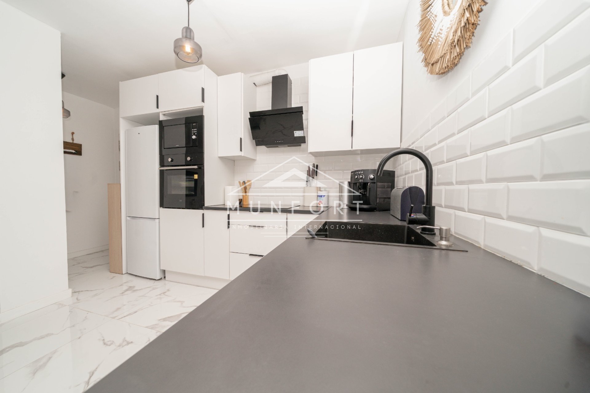 Revente - Appartements -
Torrevieja - Punta Prima