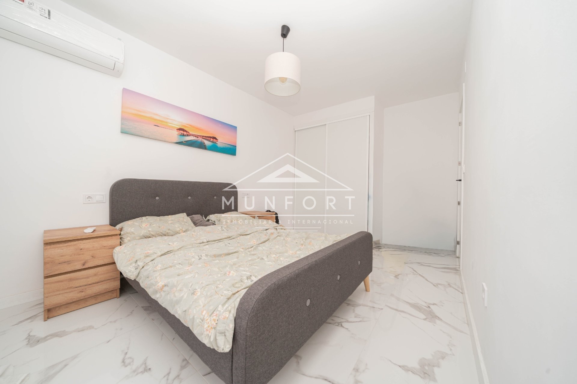 Revente - Appartements -
Torrevieja - Punta Prima