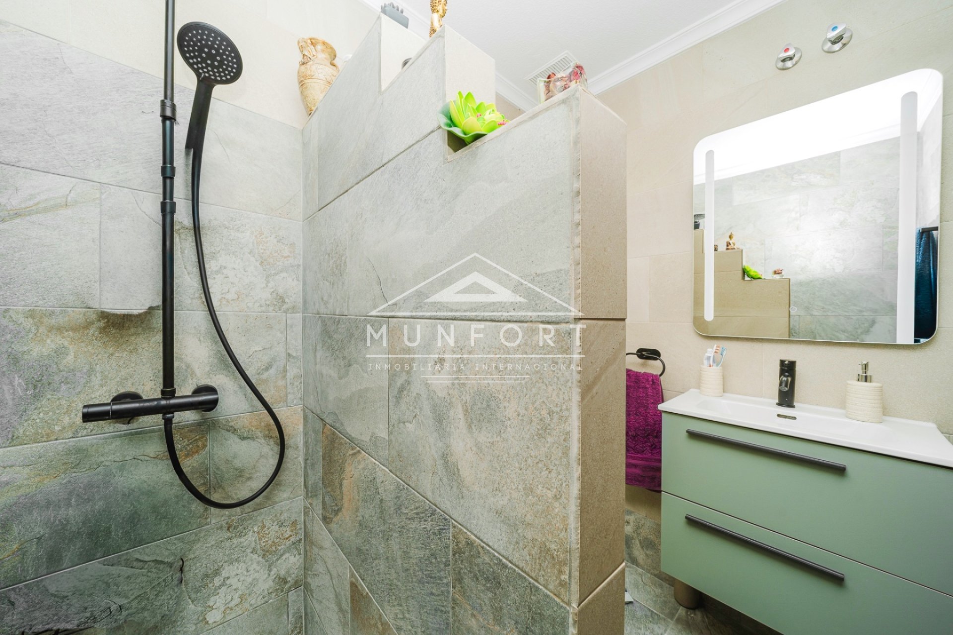 Revente - Appartements -
Torrevieja