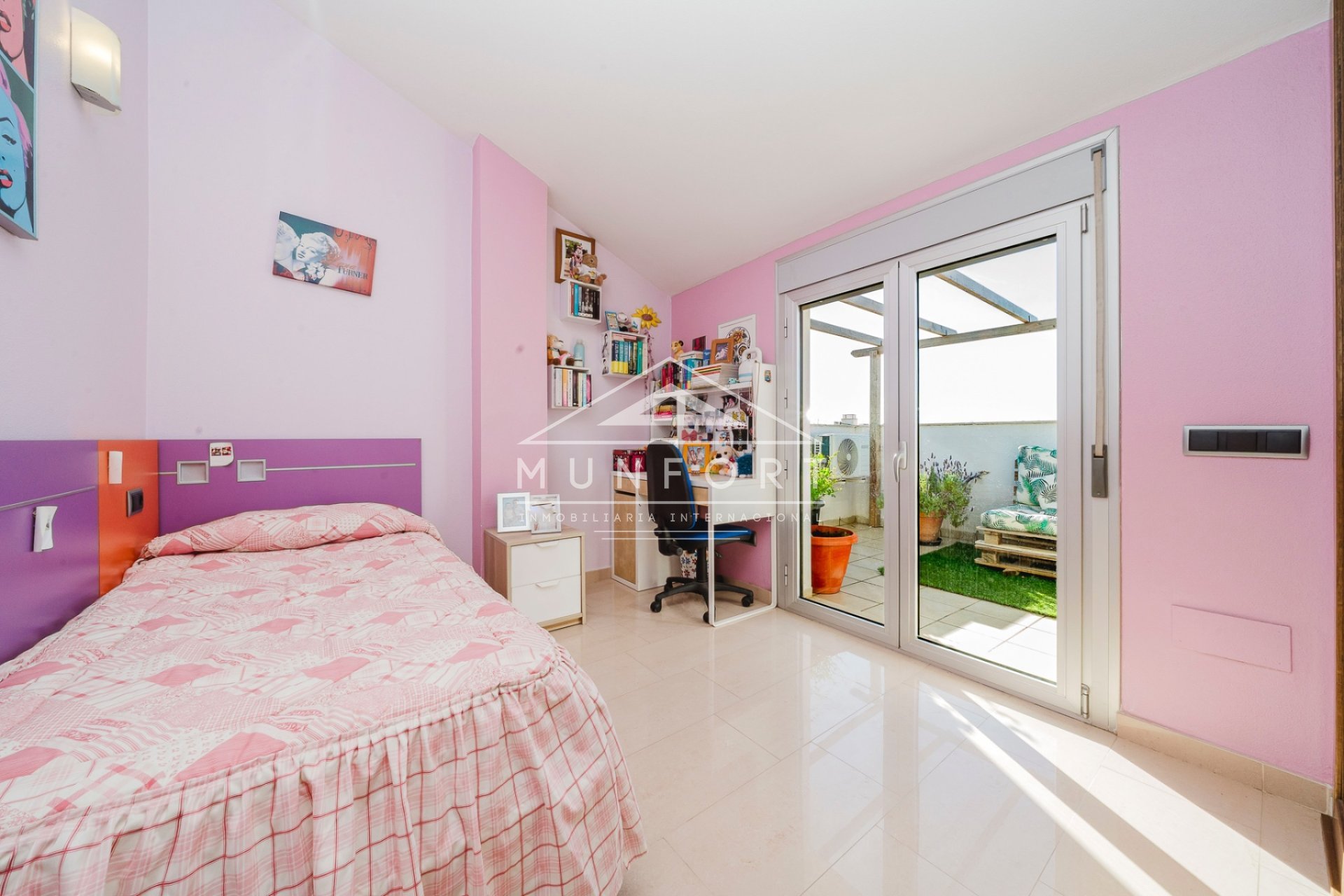 Revente - Bâtiment -
Pilar de la Horadada