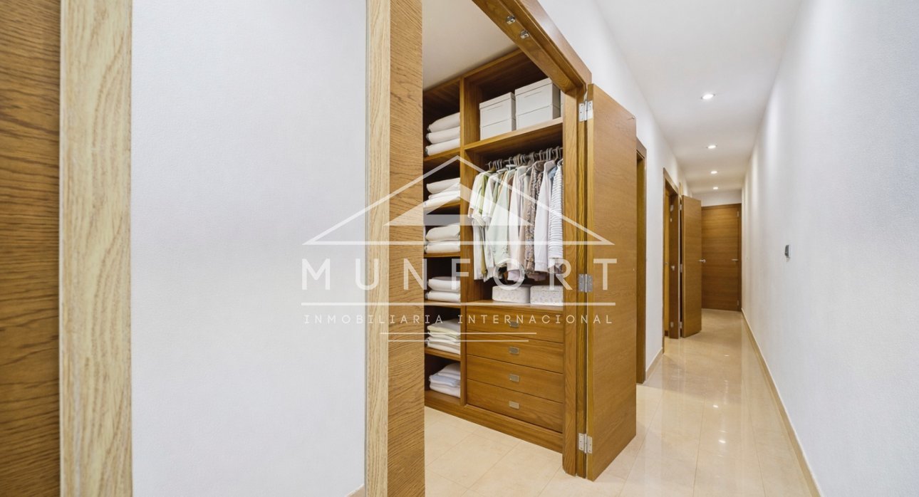 Revente - Bâtiment -
Pilar de la Horadada