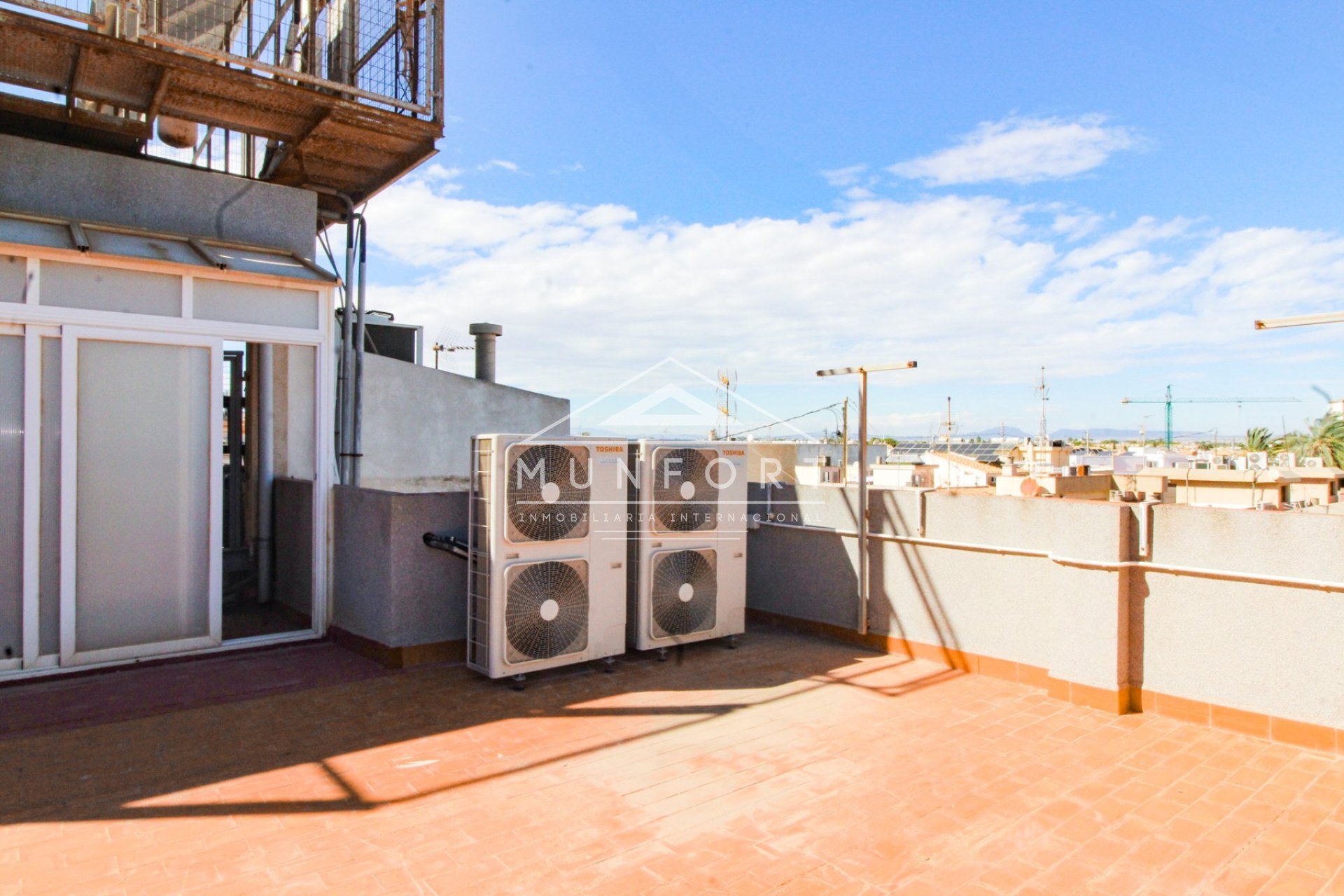 Revente - Bâtiment -
San Javier - Santiago de la Ribera