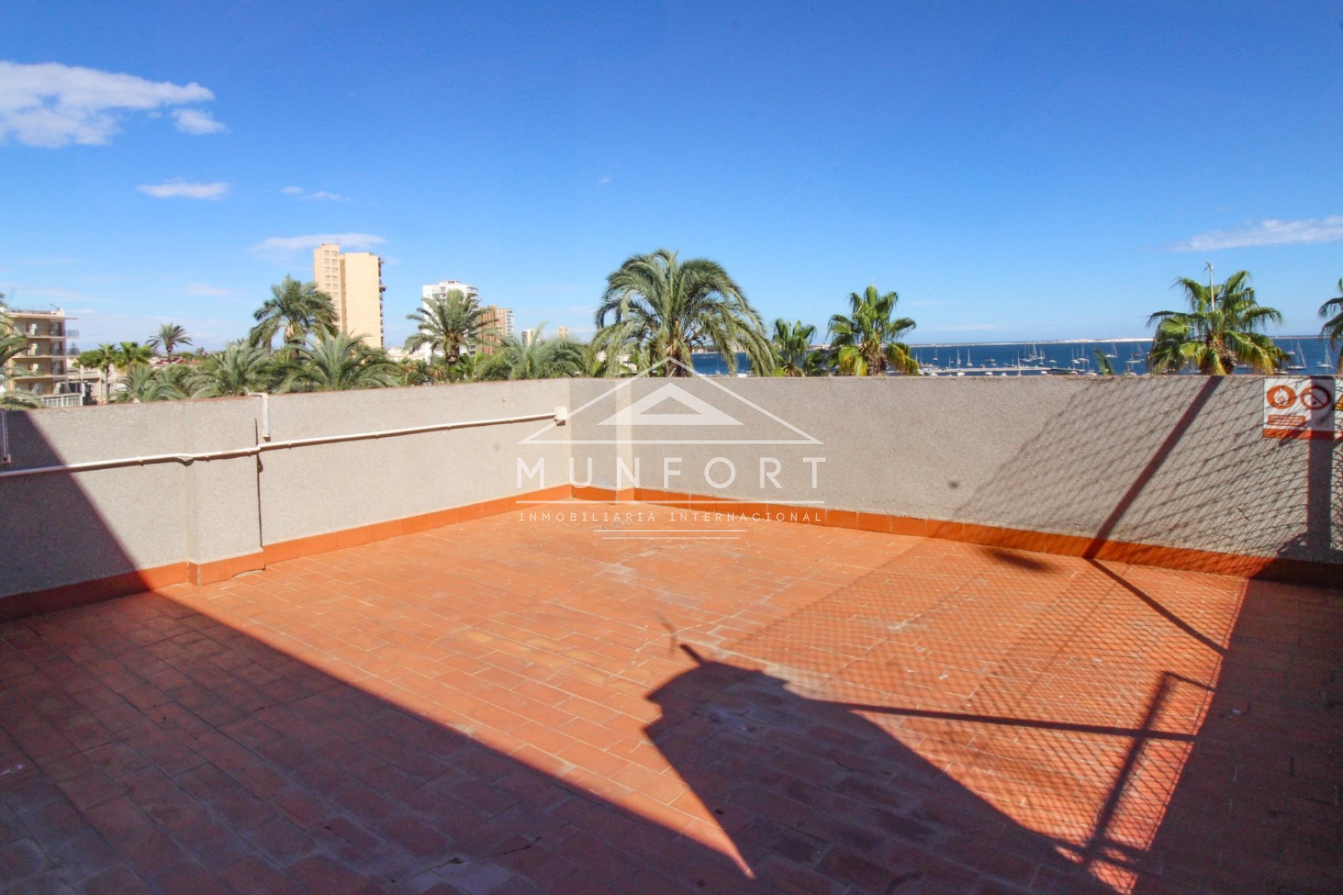 Revente - Bâtiment -
San Javier - Santiago de la Ribera