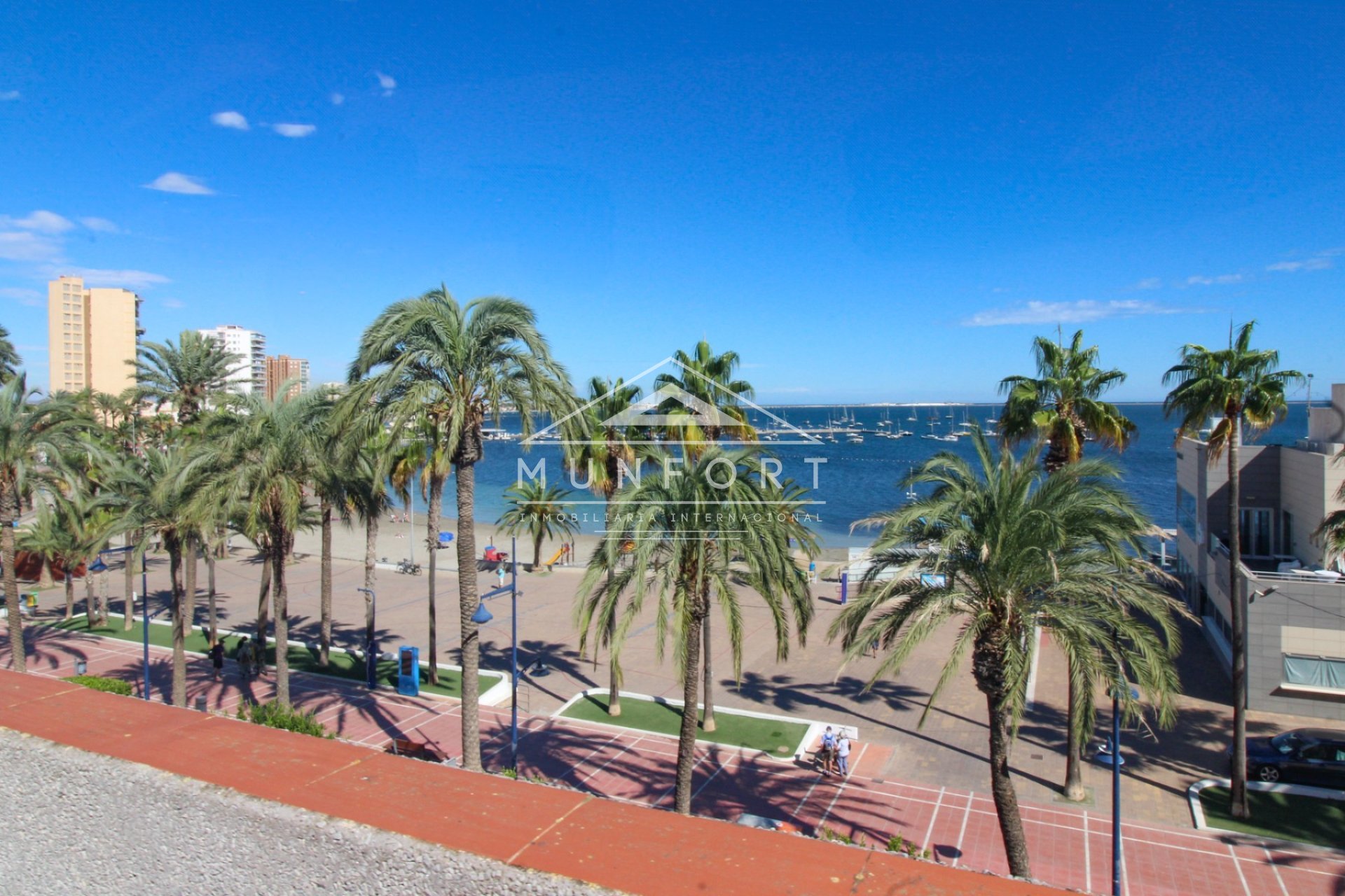 Revente - Bâtiment -
San Javier - Santiago de la Ribera