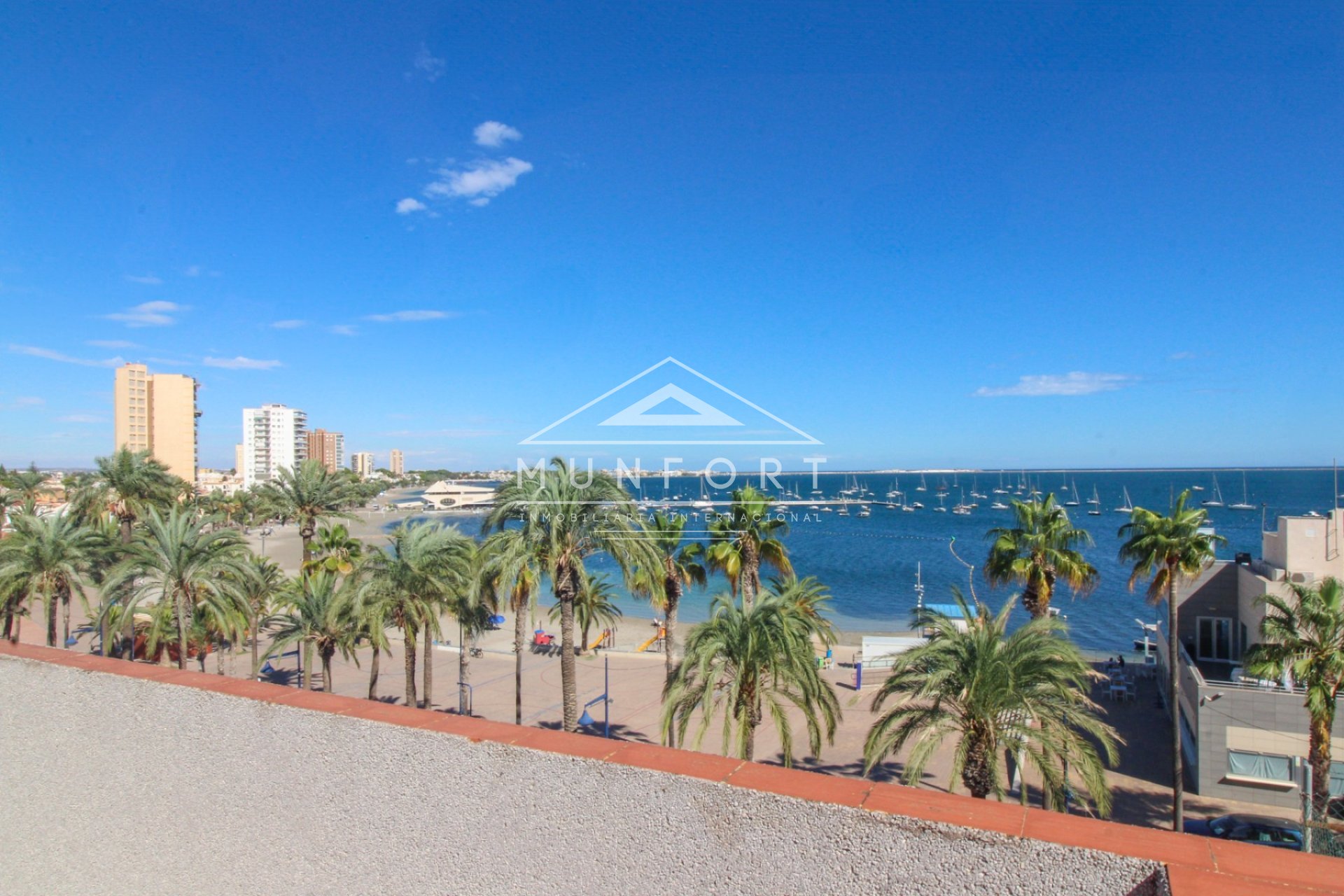 Revente - Bâtiment -
San Javier - Santiago de la Ribera