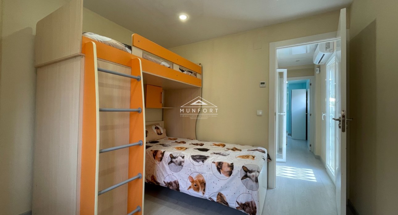 Revente - Duplex -
Torrevieja