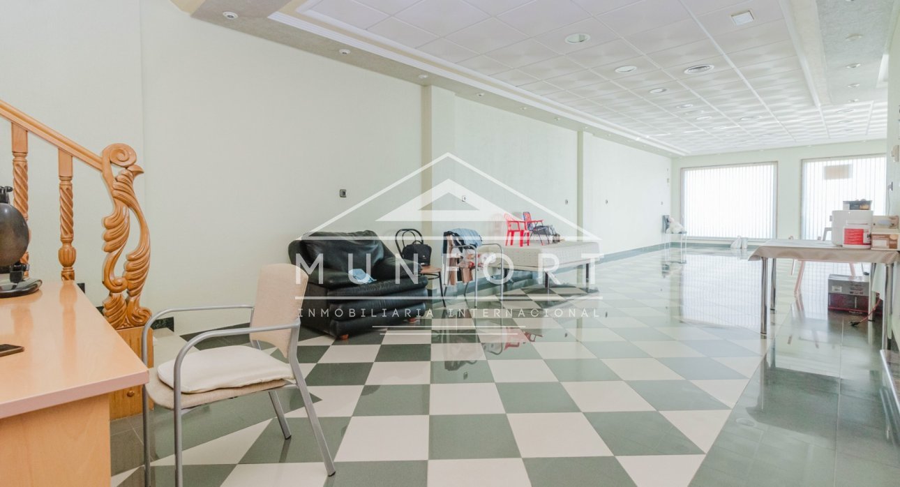 Revente - Locaux commerciaux -
Alcázares, Los