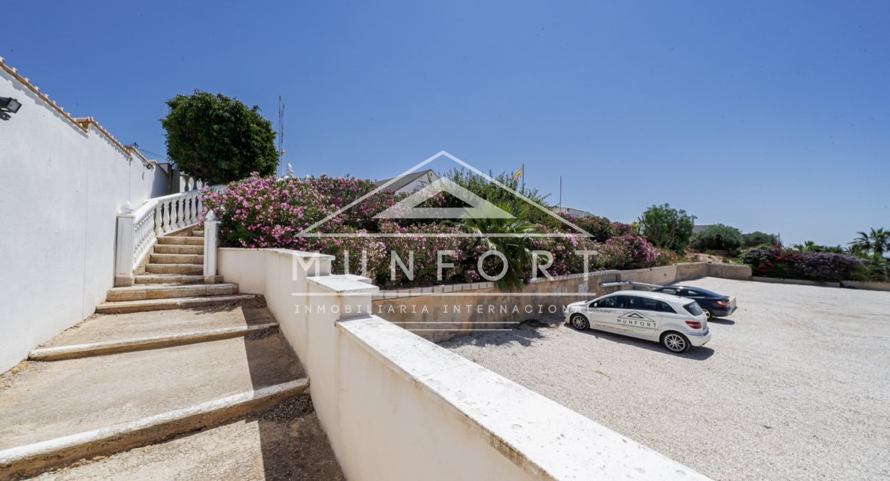 Revente - Locaux commerciaux -
Murcia - GEA Y TRUYOLS