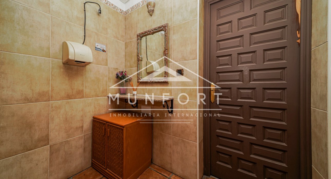 Revente - Locaux commerciaux -
Murcia - GEA Y TRUYOLS