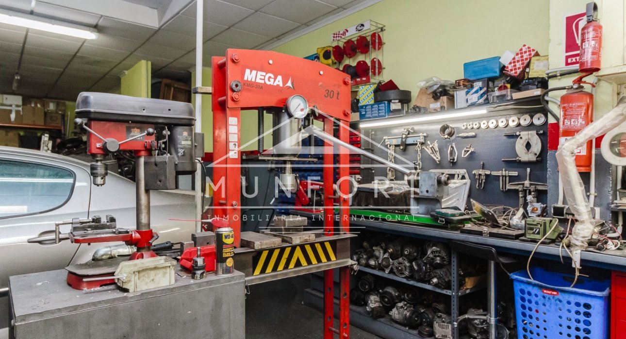 Revente - Locaux commerciaux -
Torrevieja - Centro - Torrevieja