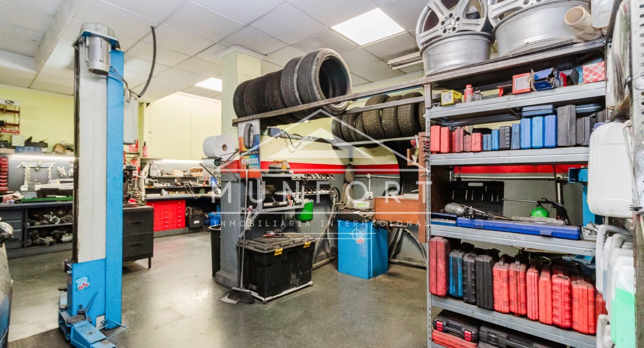 Revente - Locaux commerciaux -
Torrevieja - Centro - Torrevieja