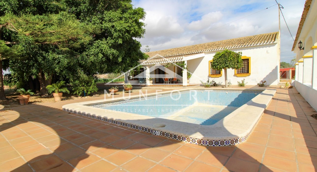 Revente - Maisons de campagne -
San Pedro del Pinatar