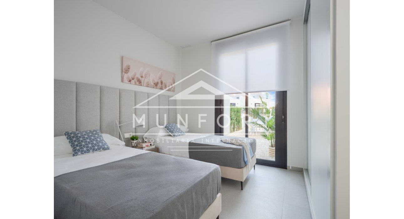 Revente - Maisons mitoyennes -
Baños y mendigo - Baños y Mendigo