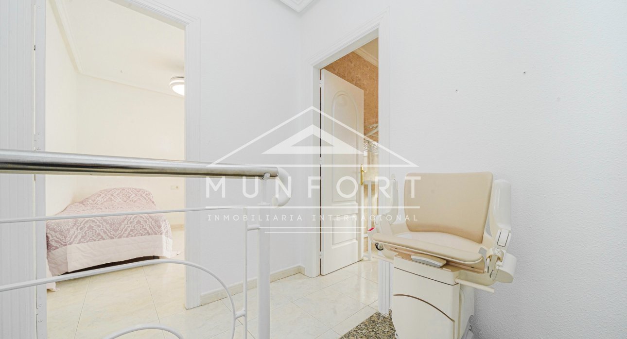 Revente - Maisons mitoyennes -
Benijófar