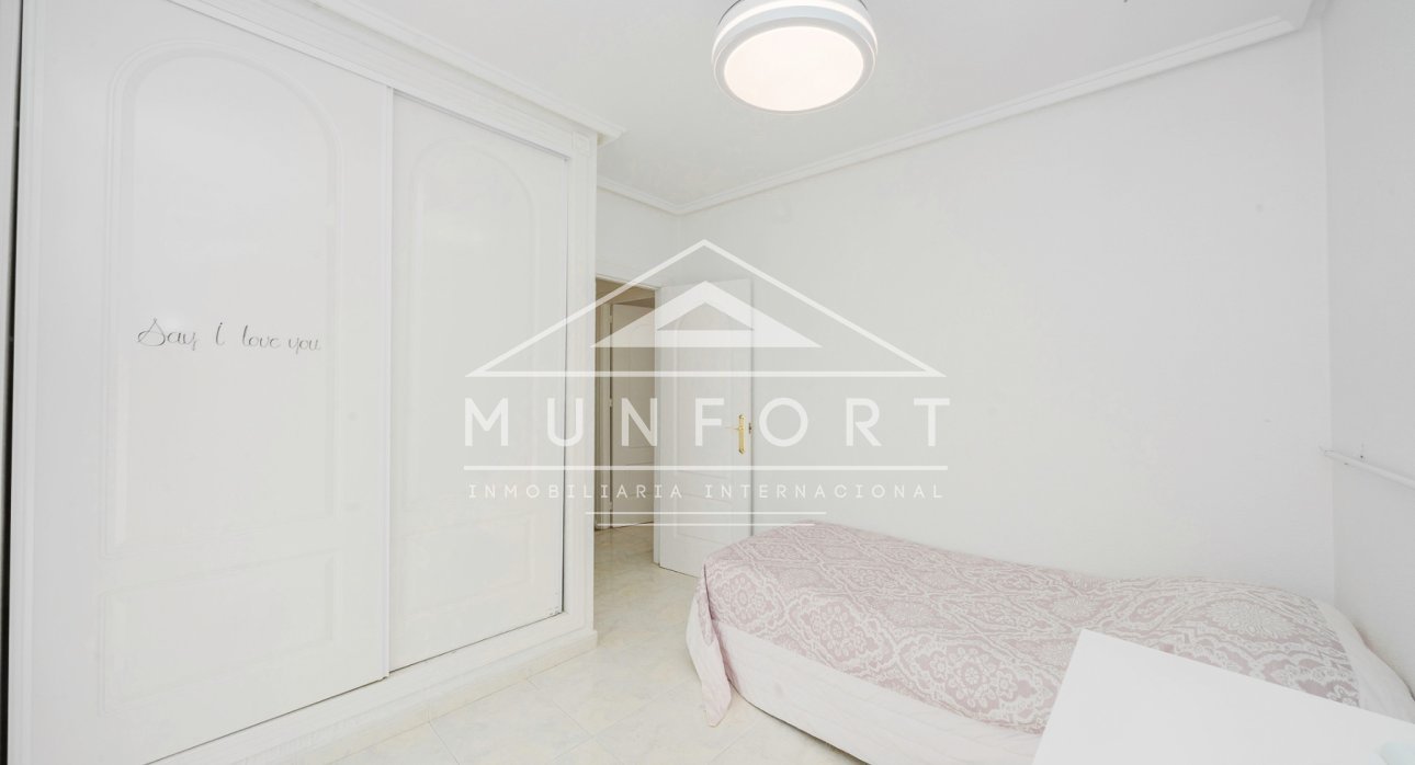 Revente - Maisons mitoyennes -
Benijófar