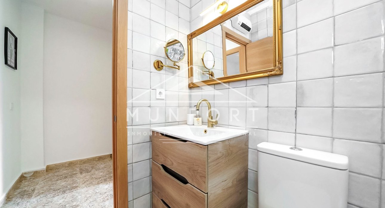 Revente - Maisons mitoyennes -
Los Nietos