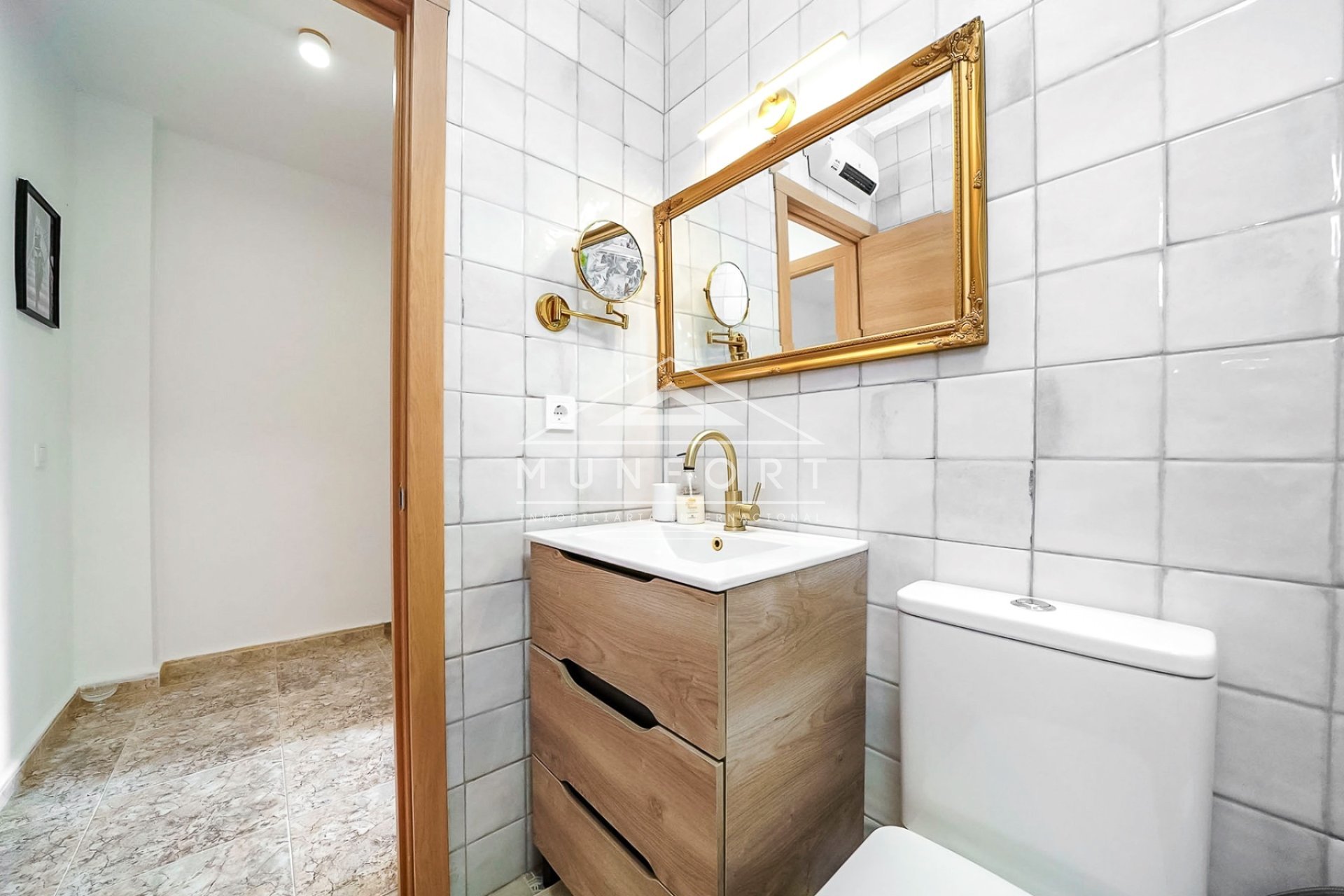 Revente - Maisons mitoyennes -
Los Nietos