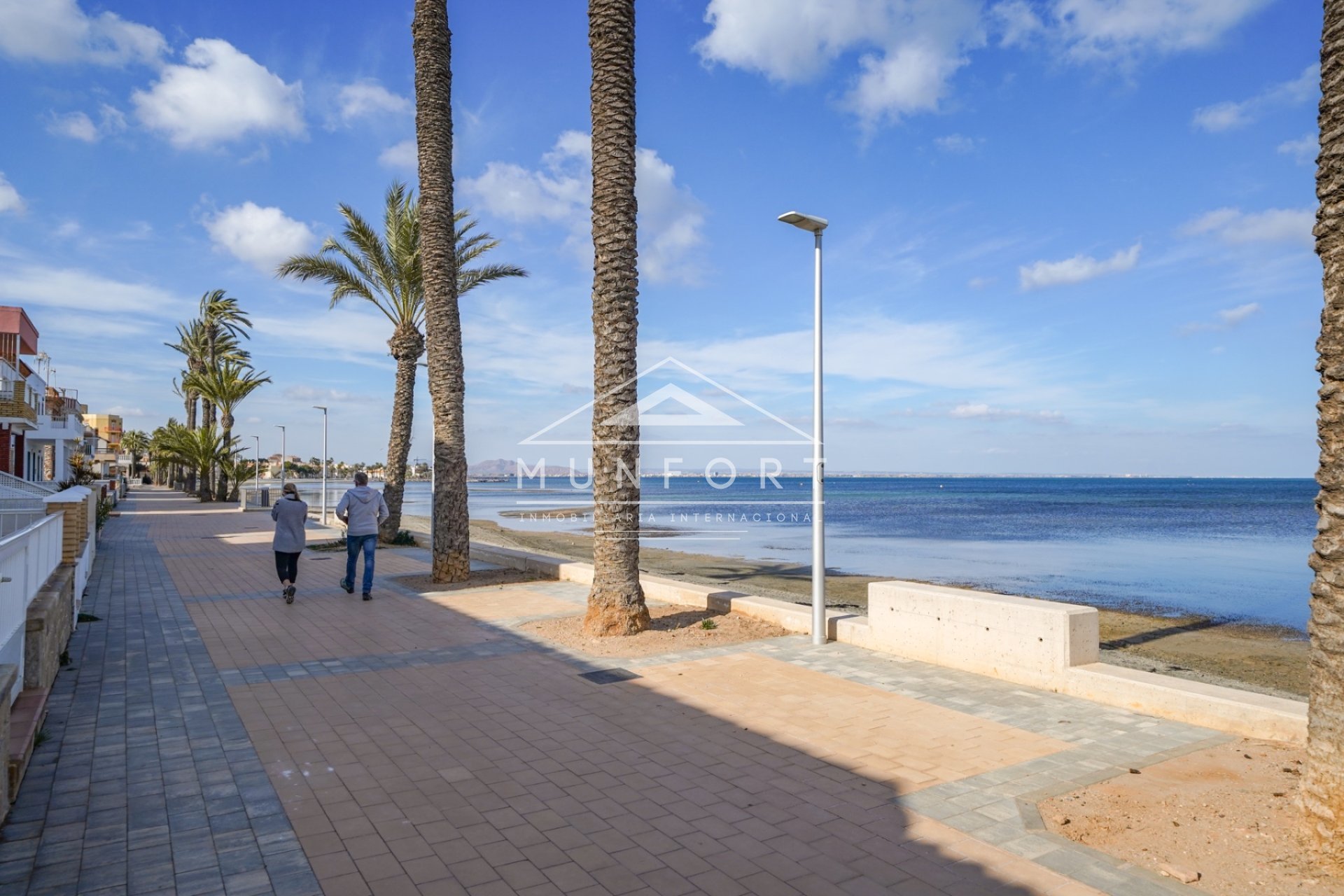 Revente - Maisons mitoyennes -
Los Urrutias