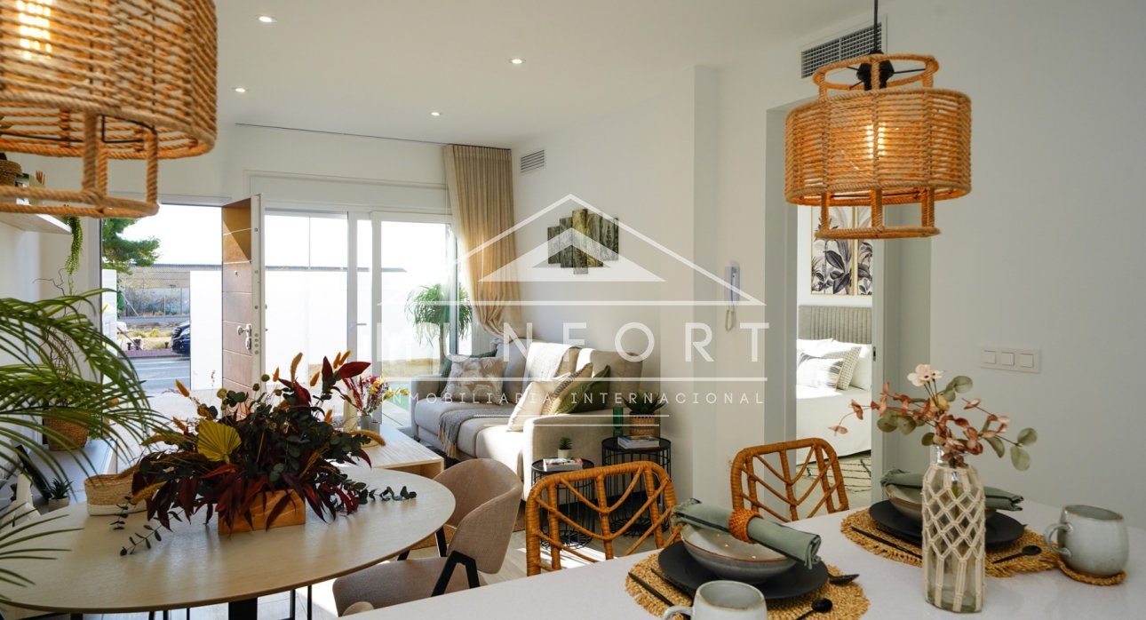 Revente - Maisons mitoyennes -
Murcia - Jerónimo y Avileses