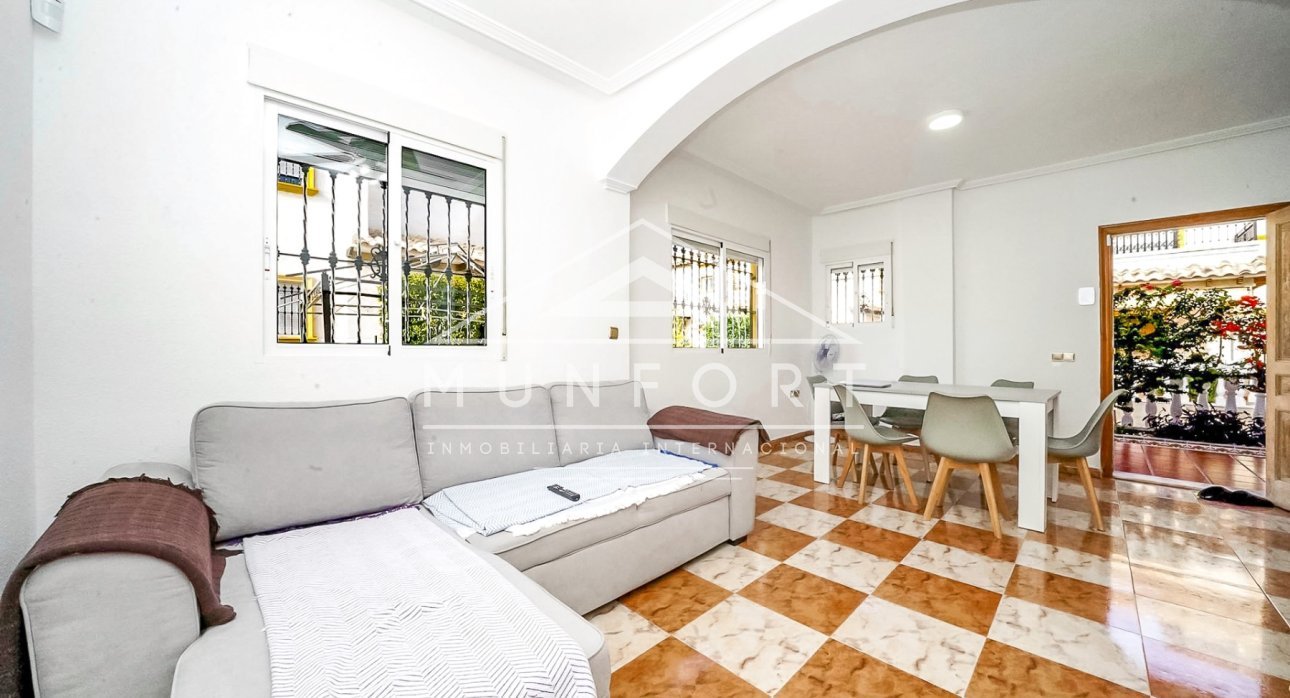 Revente - Maisons mitoyennes -
Orihuela Costa - La Regia